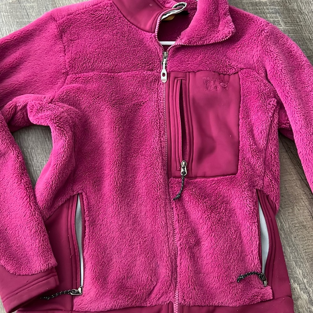 Mountain hard wear jacket